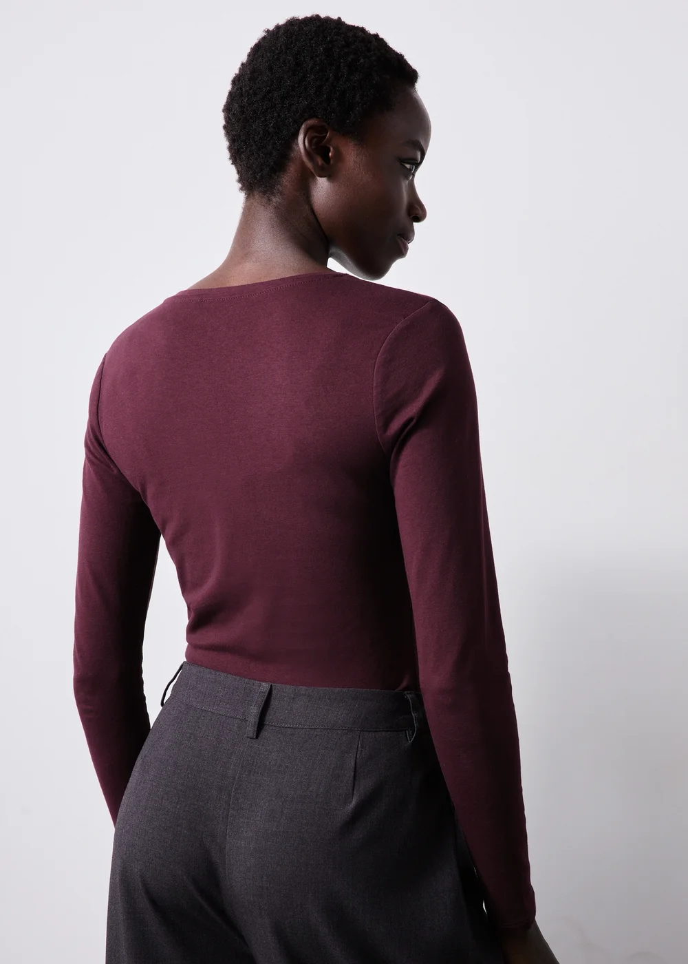 Burgundy Long Sleeve Fitted V-Neck Top - 8 Image 1
