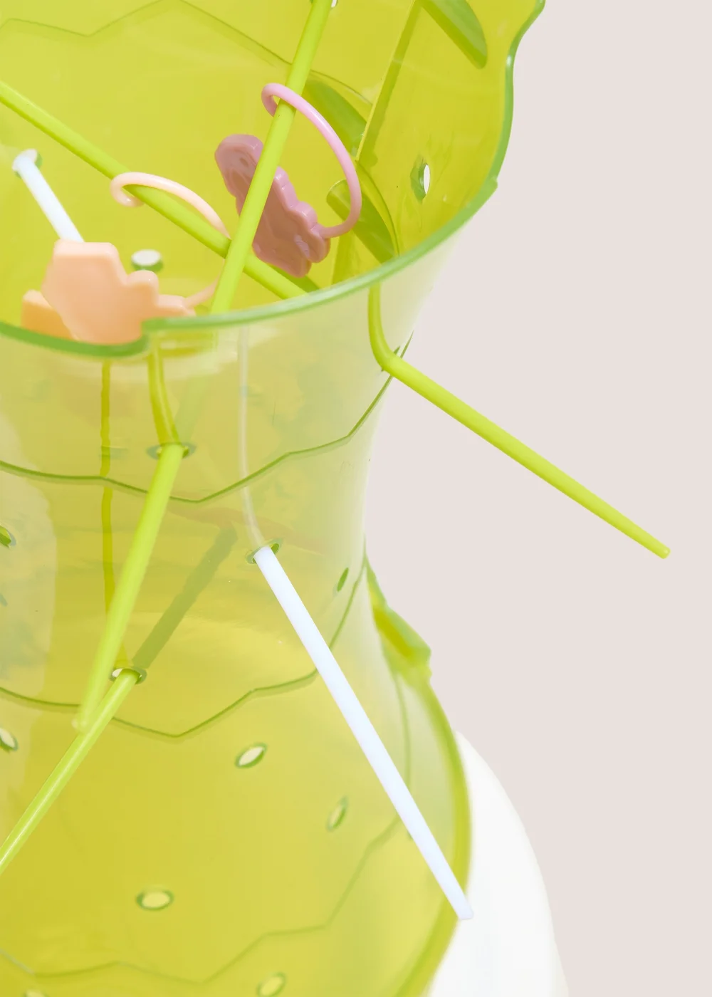 Grinch Falling Presents Game Image 2