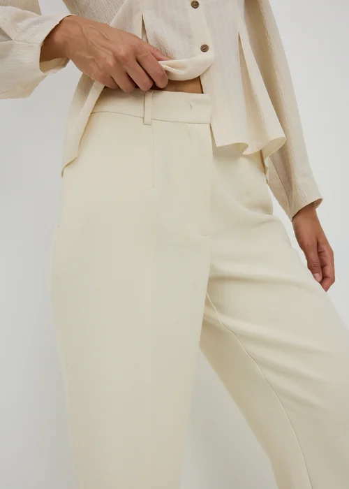 Cream Textured Woven Wide Leg Trousers - 18/L29 Image 3