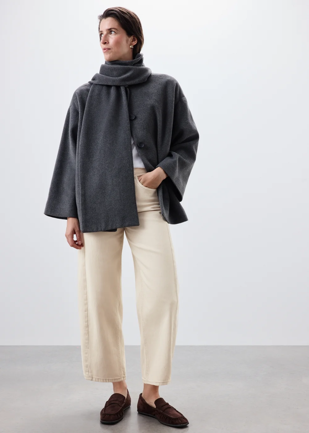 Ecru Barrel Leg Jeans - 24/L29 Image 4
