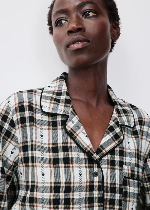 Black Check Button Up Pyjama Set - 8 Image 3