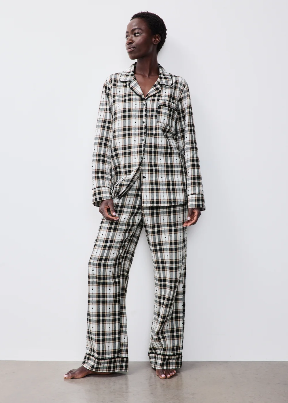 Black Check Button Up Pyjama Set - 8 Image 1