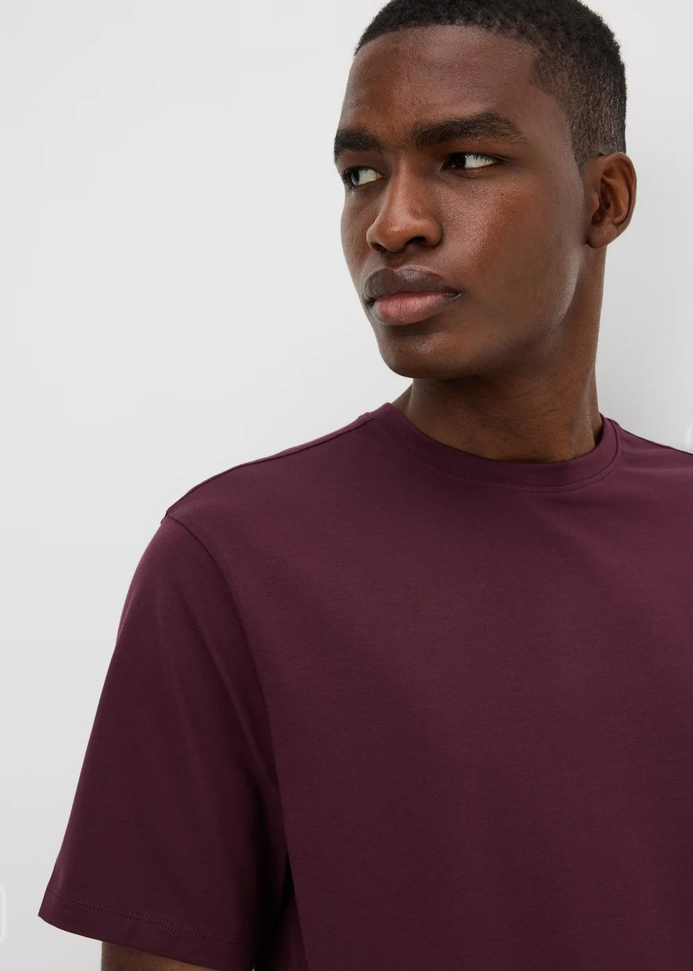Burgundy Tailoring Smart T-Shirt - S Image 3