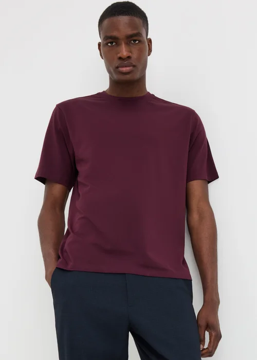 Burgundy Tailoring Smart T-Shirt - S Image 1