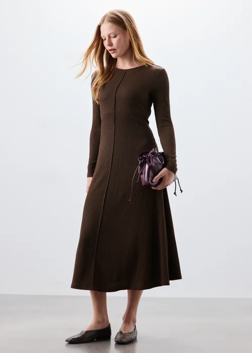Chocolate Textured Midaxi Dress - 8 Image 3