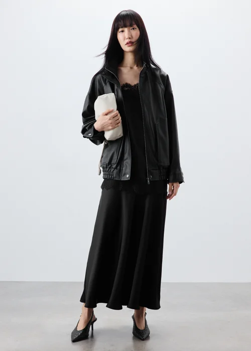 Black Satin Seam Midaxi Skirt - 8 Image 4
