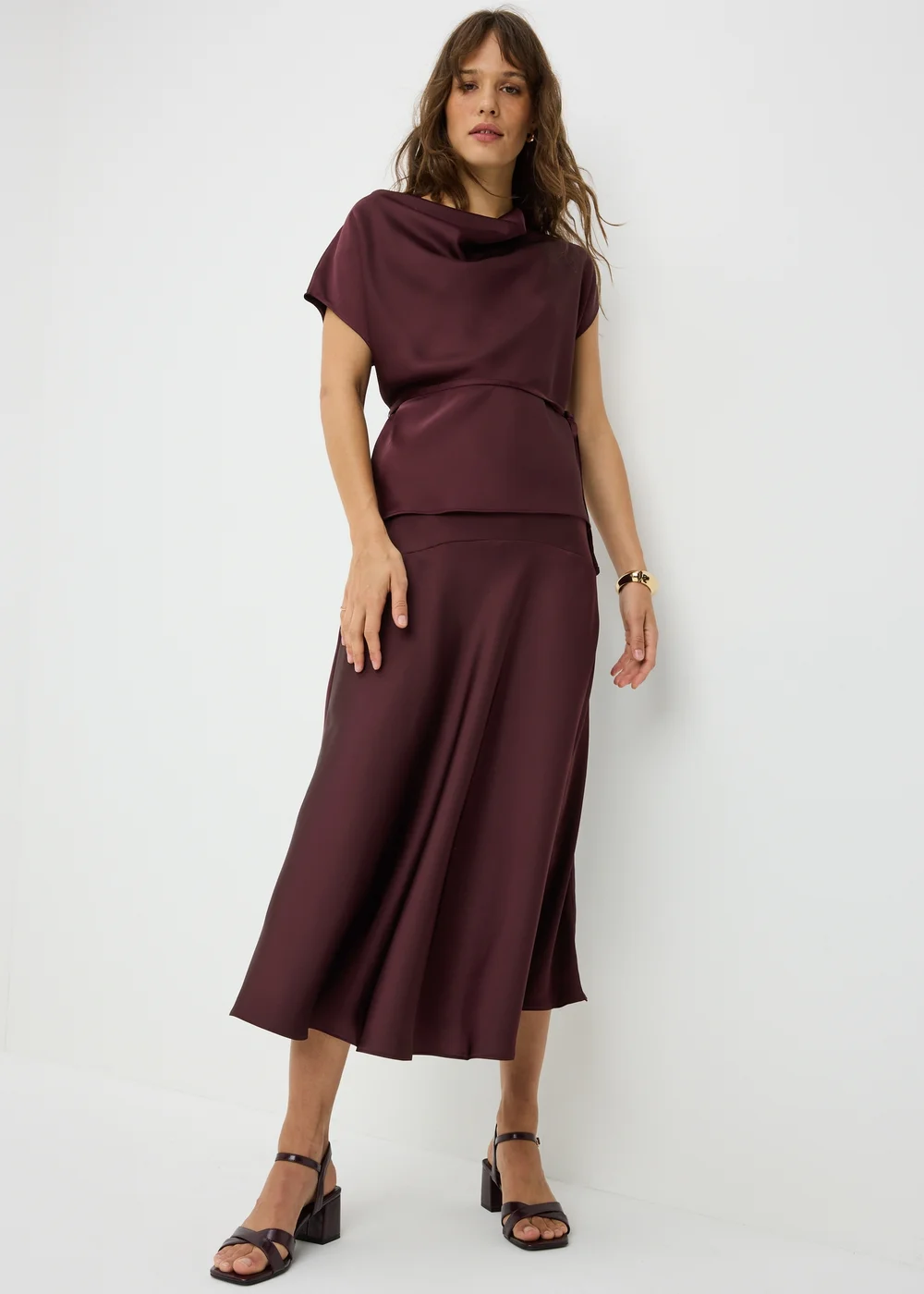Wine Satin Seam Midaxi Skirt - 8 Image 1