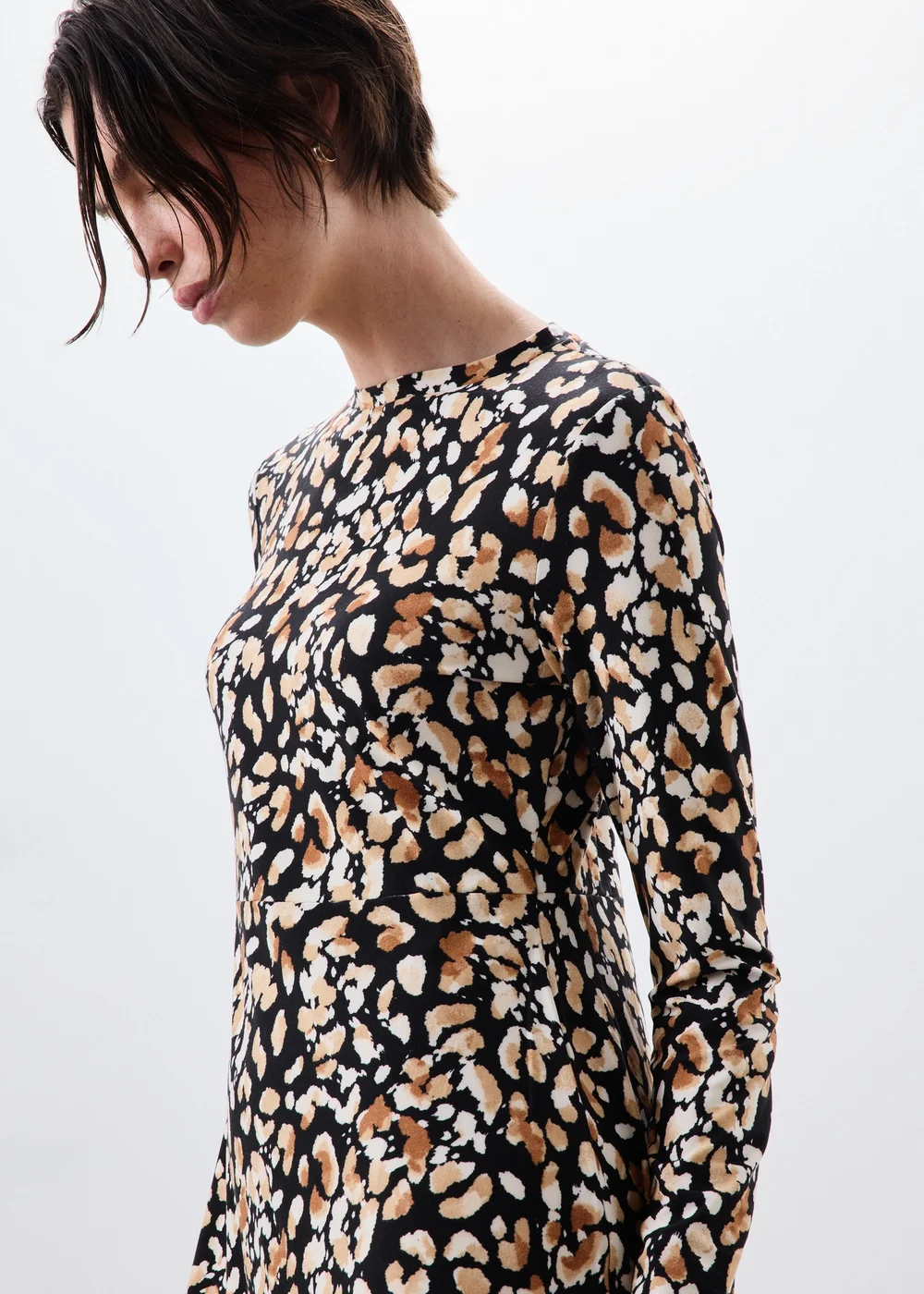 Black Leopard Super Soft Mini Dress - 8 Image 3