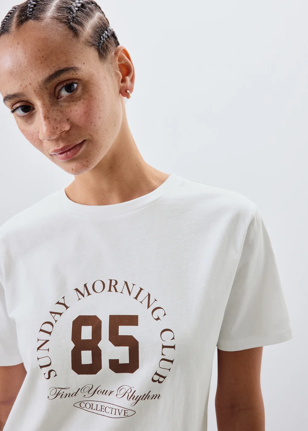 White Sunday Morning Club T-Shirt - XS Image 3