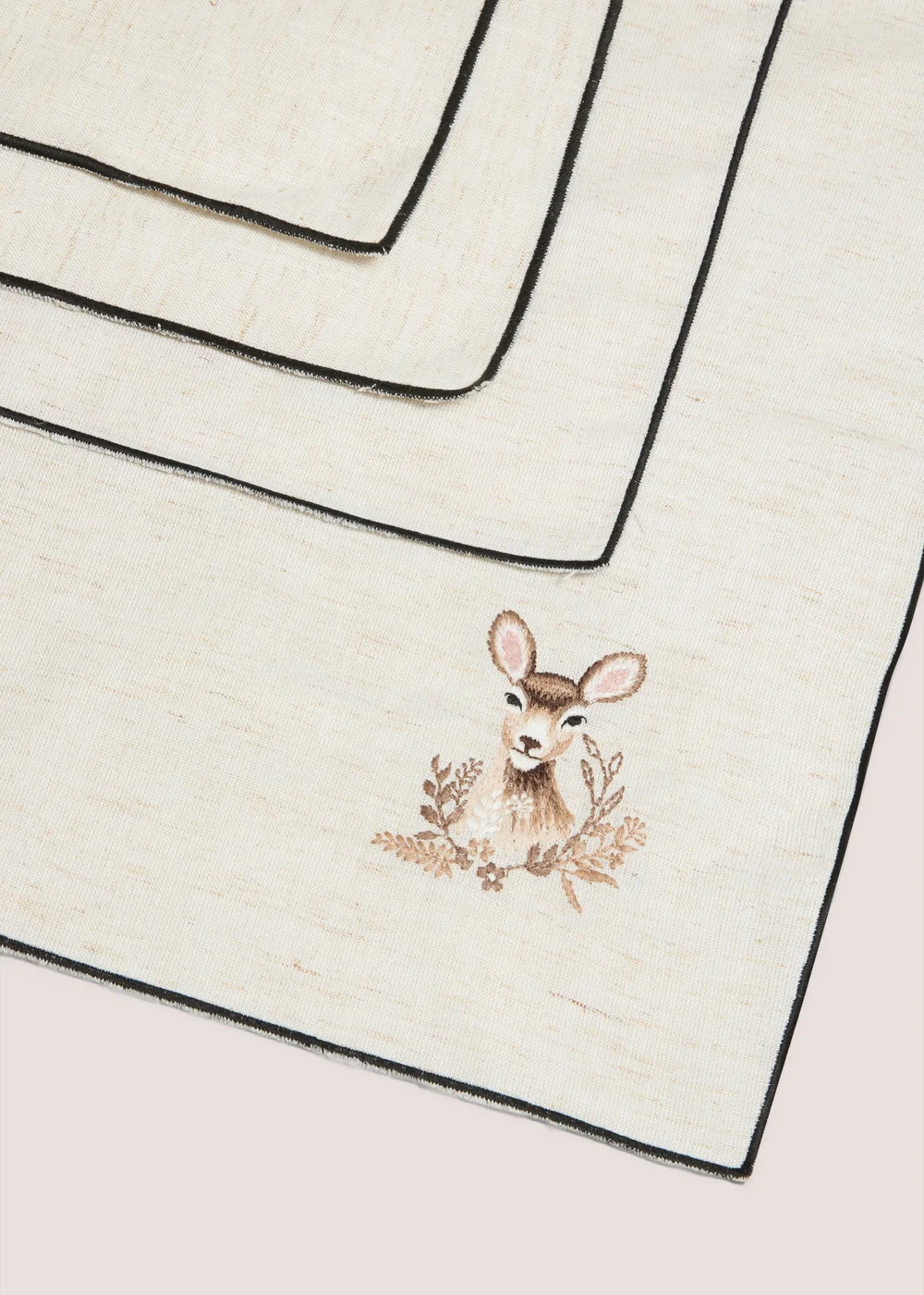 4 Pack Stag Napkins Image 2