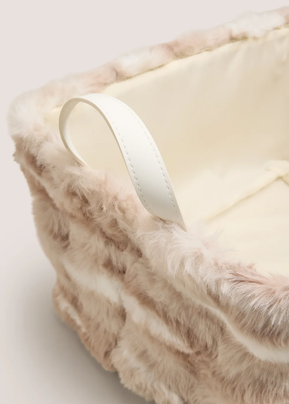 Medium Natural Faux Fur Basket Image 2