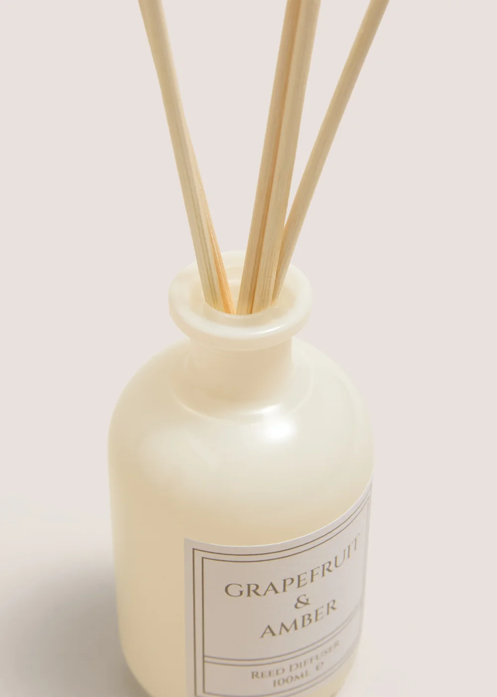 Grapefruit Diffuser Image 2