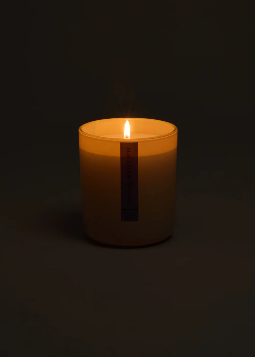 Blackberry Candle Image 2
