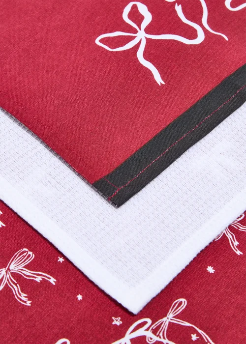 3 Pack Red Bow Tea Towels Image 2
