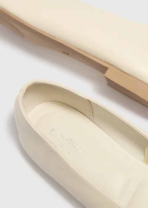 Cream Ballet Flats - 3 Image 3