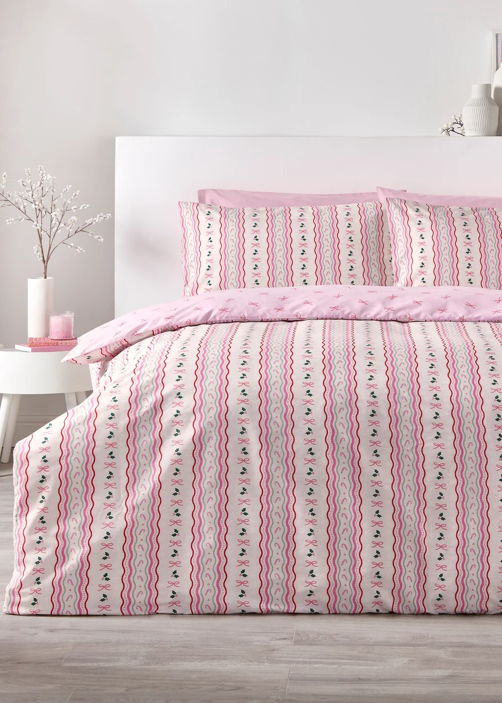 Pink Bow Christmas Duvet Set - Single Image 1
