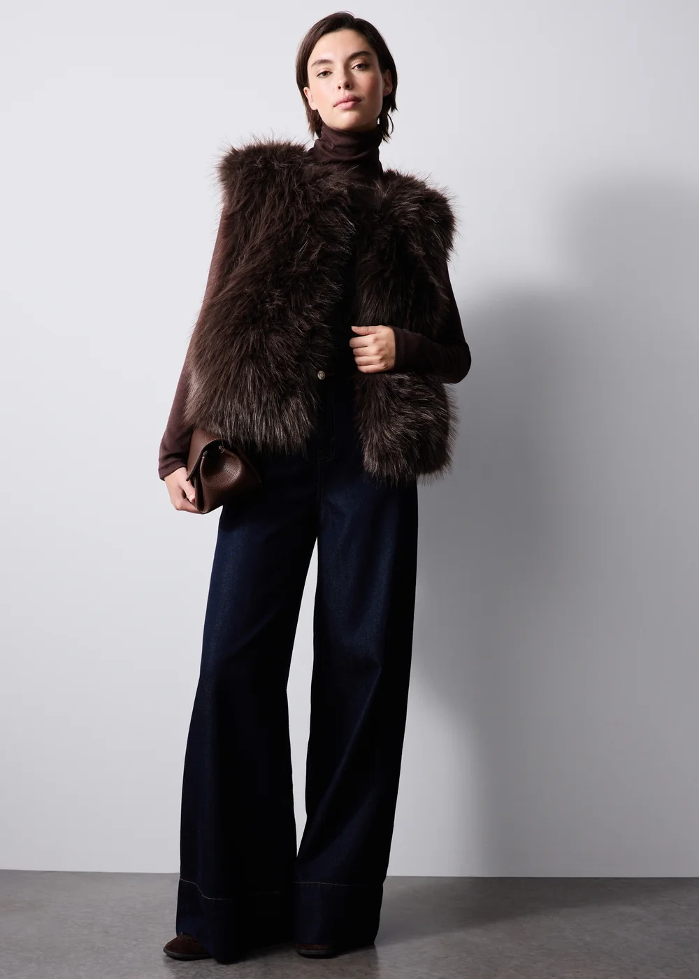 Chocolate Faux Fur Collarless Gilet - S Image 2