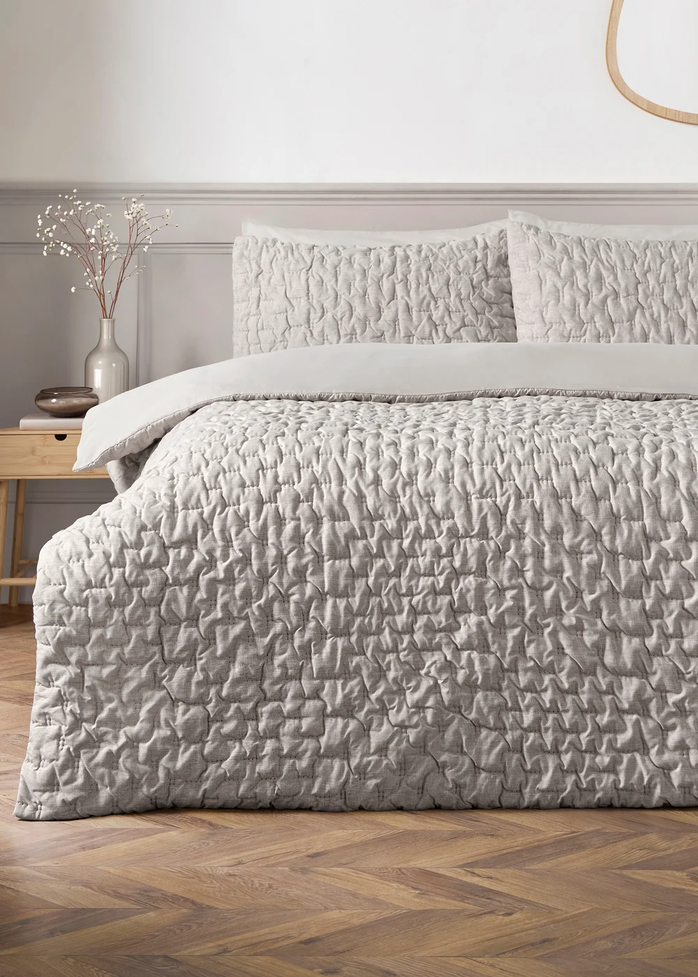 Grey Ruched Pinsonic Duvet Set - Double Image 1
