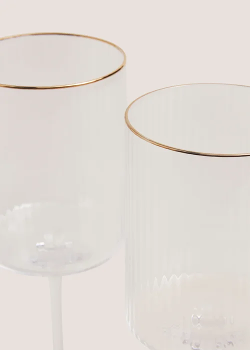 Gold Rimmed Wine Glass Image 2