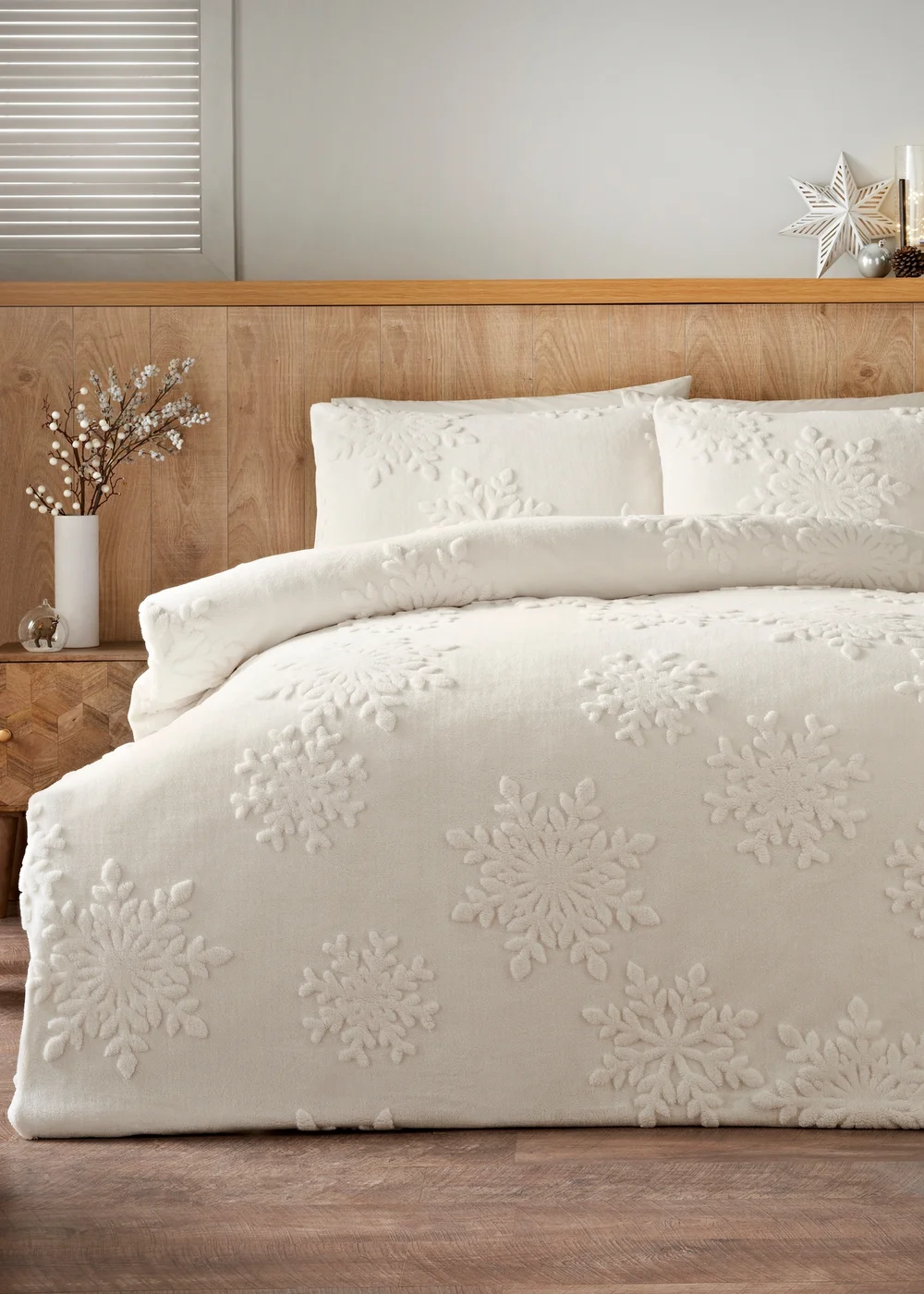 Cream Snowflake Embroidered Duvet Set - Single Image 1