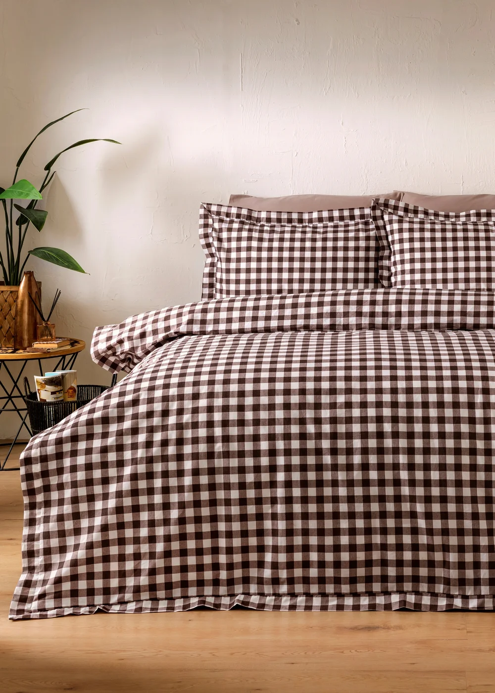 Chocolate Brown Oxford Edge Gingham Bedding Set - Double Image 1