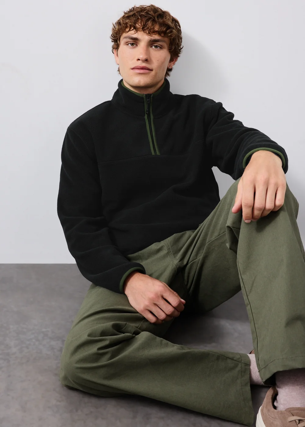 Black Half Zip Fleece - S Image 1