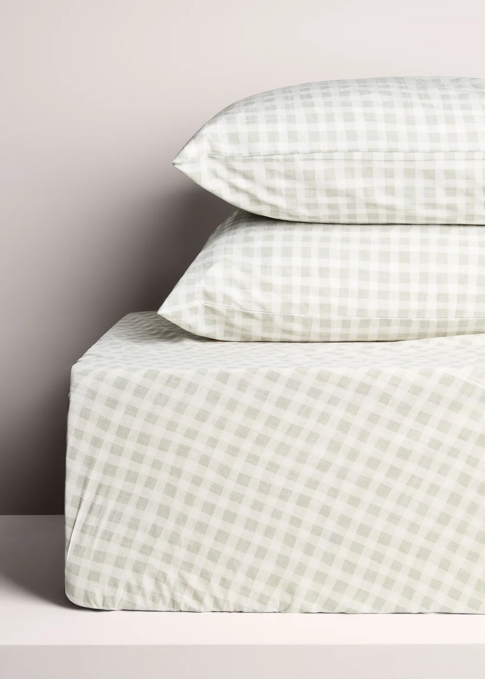 Green Gingham Cotton Sheet Bundle - Single Image 1
