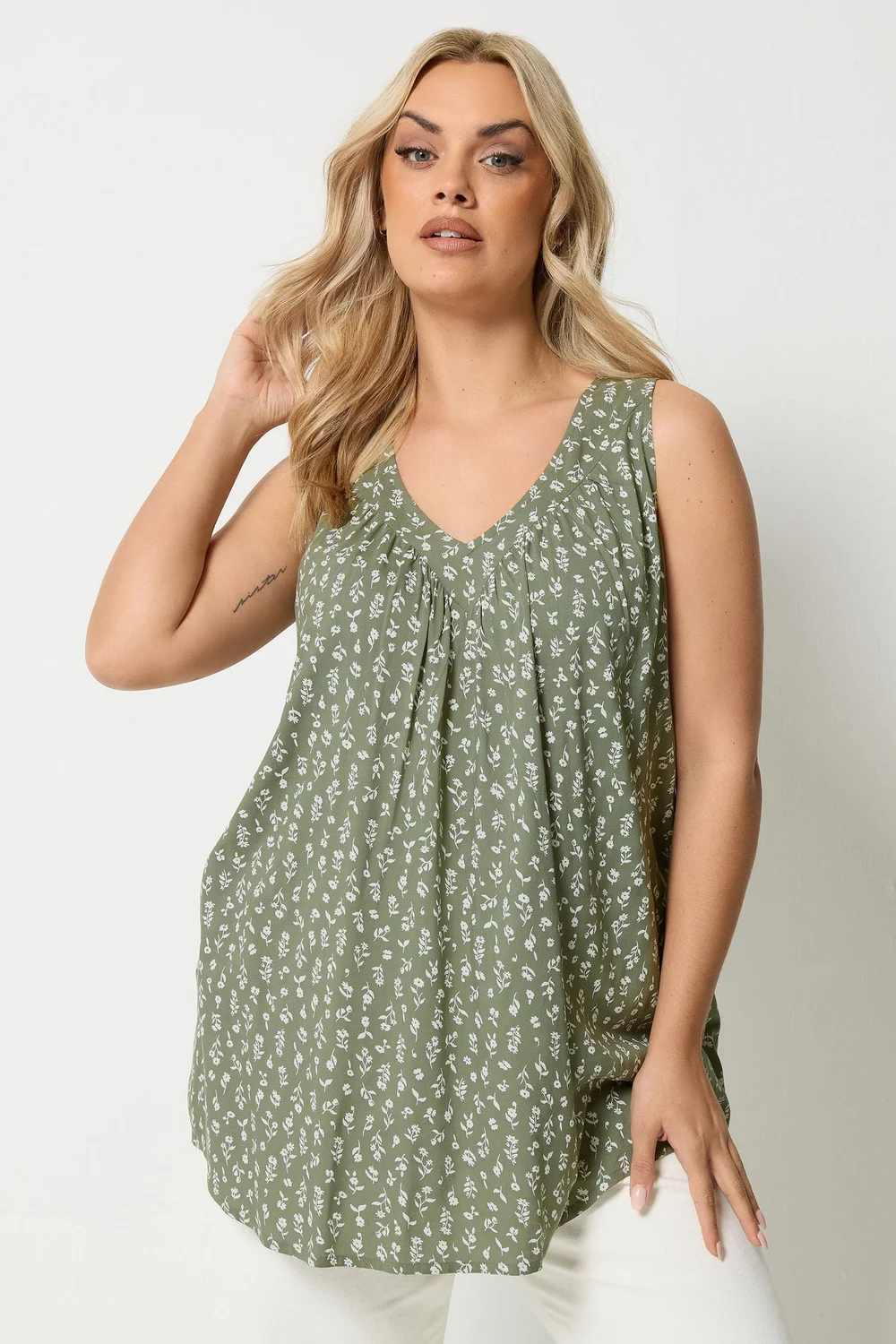 Yours Curve Olive Green Ditsy Floral Vest Top - 14 Image 1