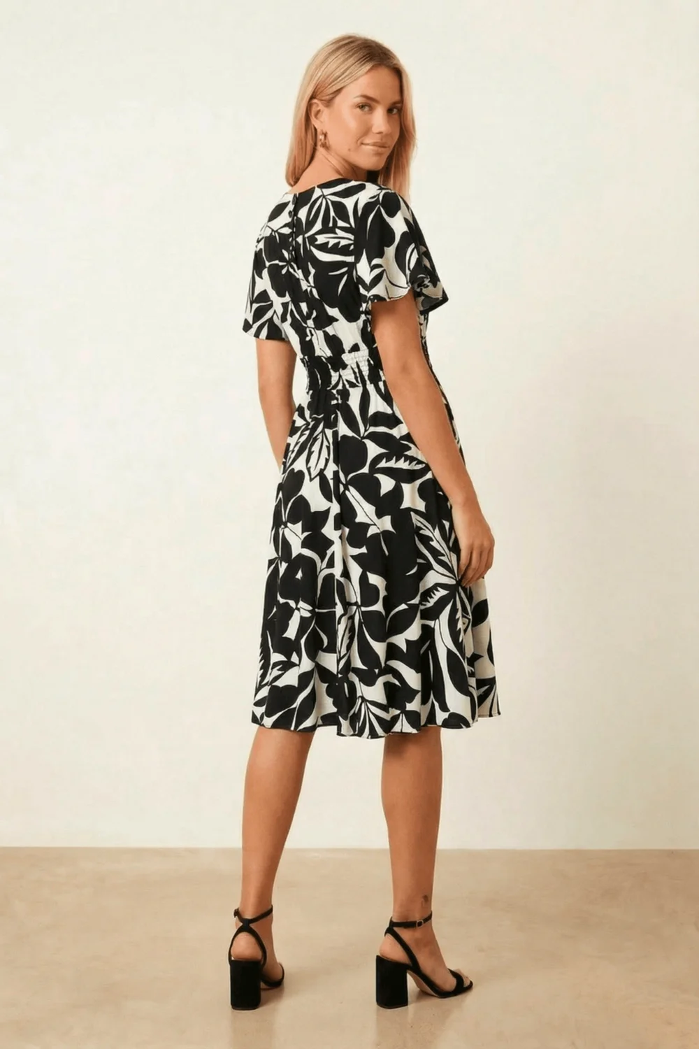 Style Cheat Mono Midi Black Floral Dress - 16 Image 4