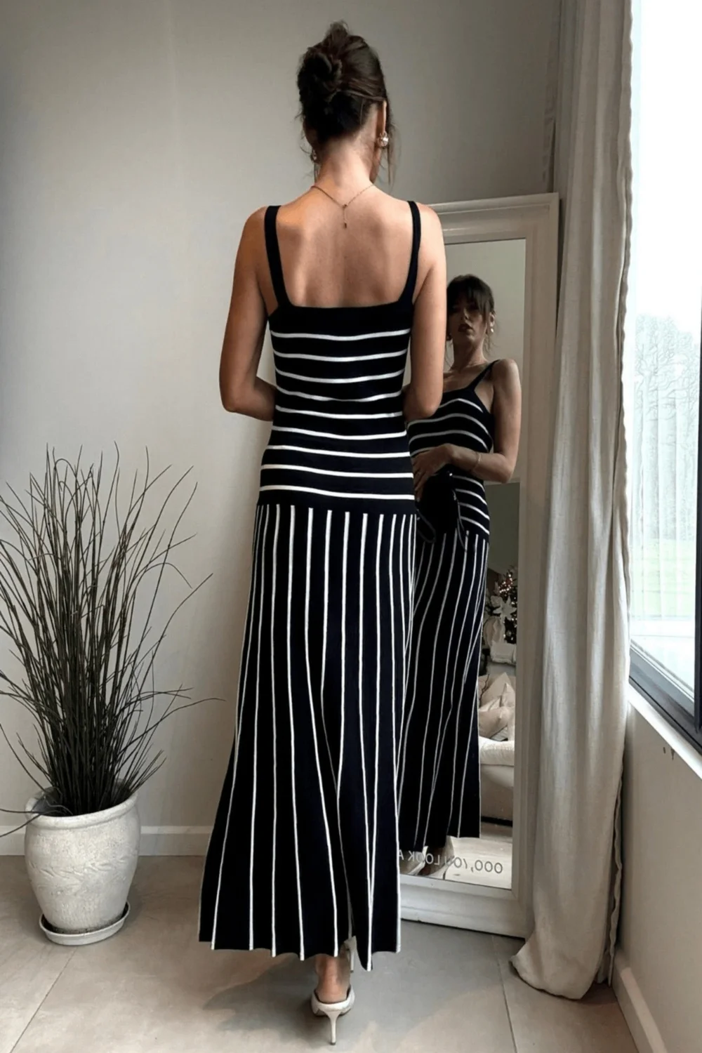 Style Cheat Black & White Striped Knitted Midi Dress - L Image 6