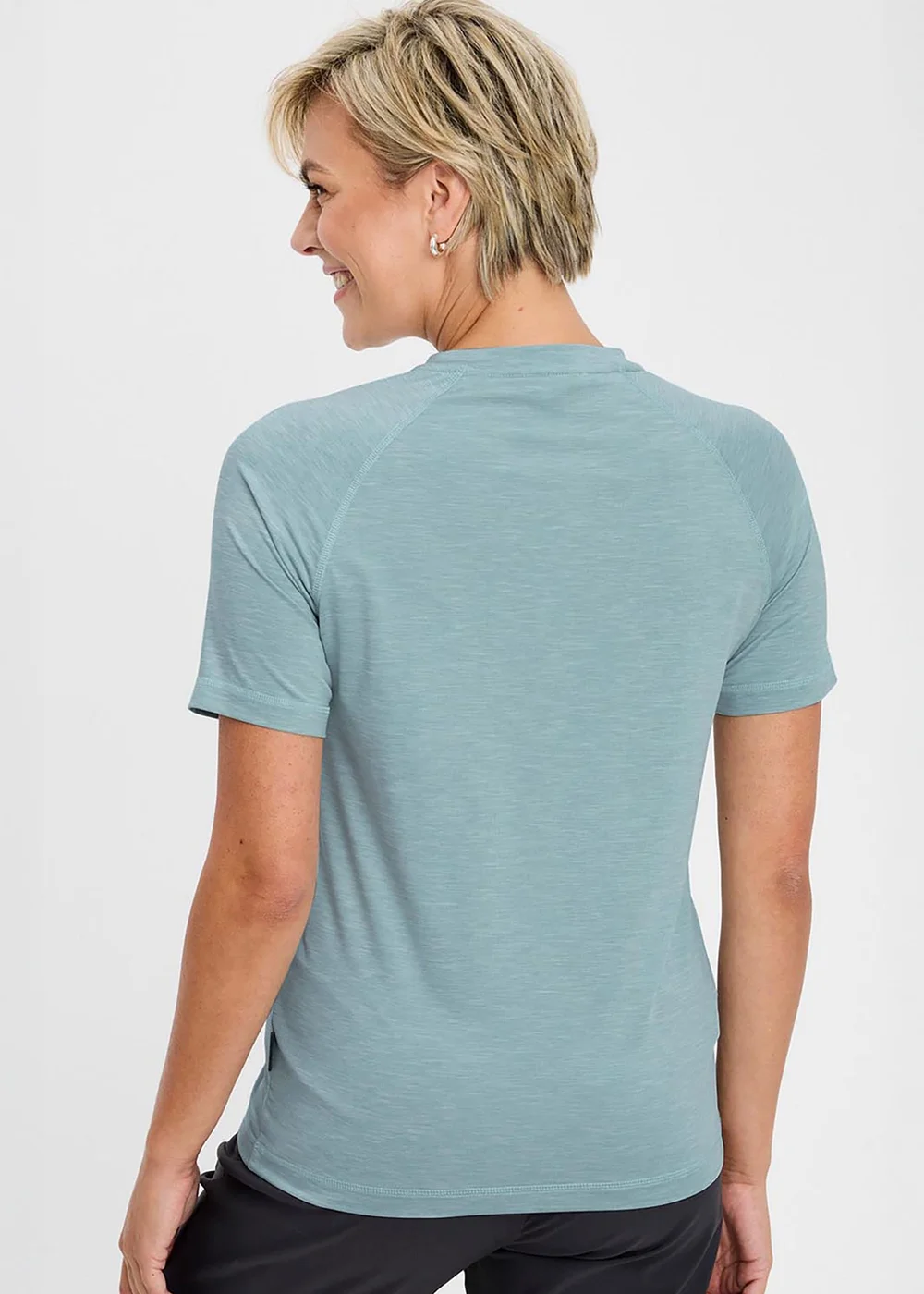Cotton Traders Iced Aqua Breathable Crew Neck T-Shirt - 3XL Image 4