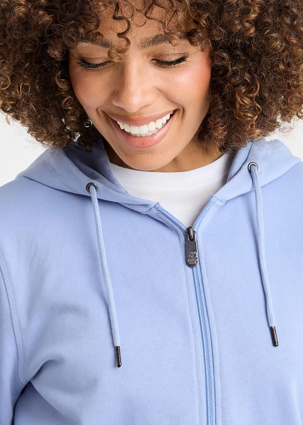 Cotton Traders Blue Sky Cotton Hooded Zip Through Sweat Top - 3XL Image 2