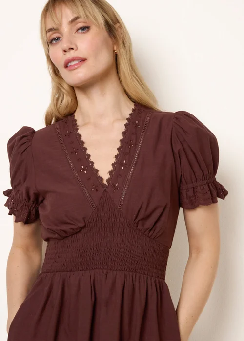 Blue Vanilla Brown Embroidery Detail V-Neck Maxi Dress - L Image 2