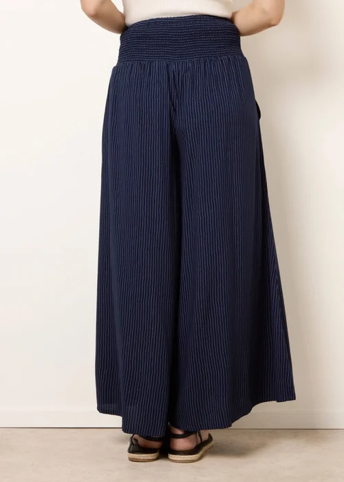 Blue Vanilla Navy Wide Leg Shirred Waist Wavy Trousers - S/M Image 4