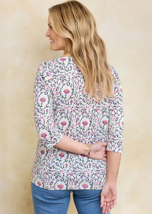 Cotton Traders Ivory Ladies 3/4 Sleeve Boat Neck Printed Top - 22 Image 4