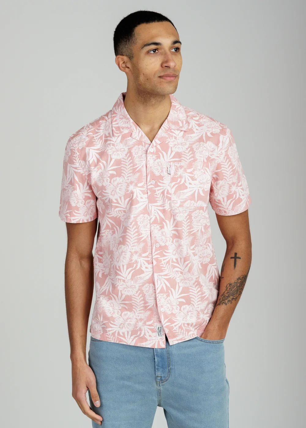 Tokyo Laundry Coral Cotton Short Sleeve Button-Up Tropical Print Shirt - 2XL Image 1