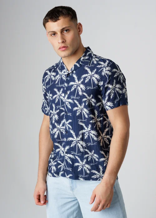Tokyo Laundry Navy Relaxed Button-Up Palm Print Holiday Shirt - L Image 1