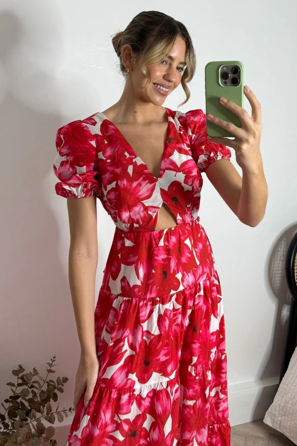 Style Cheat Red & White Zoe Tiered Cutout Maxi Dress - 12 Image 6