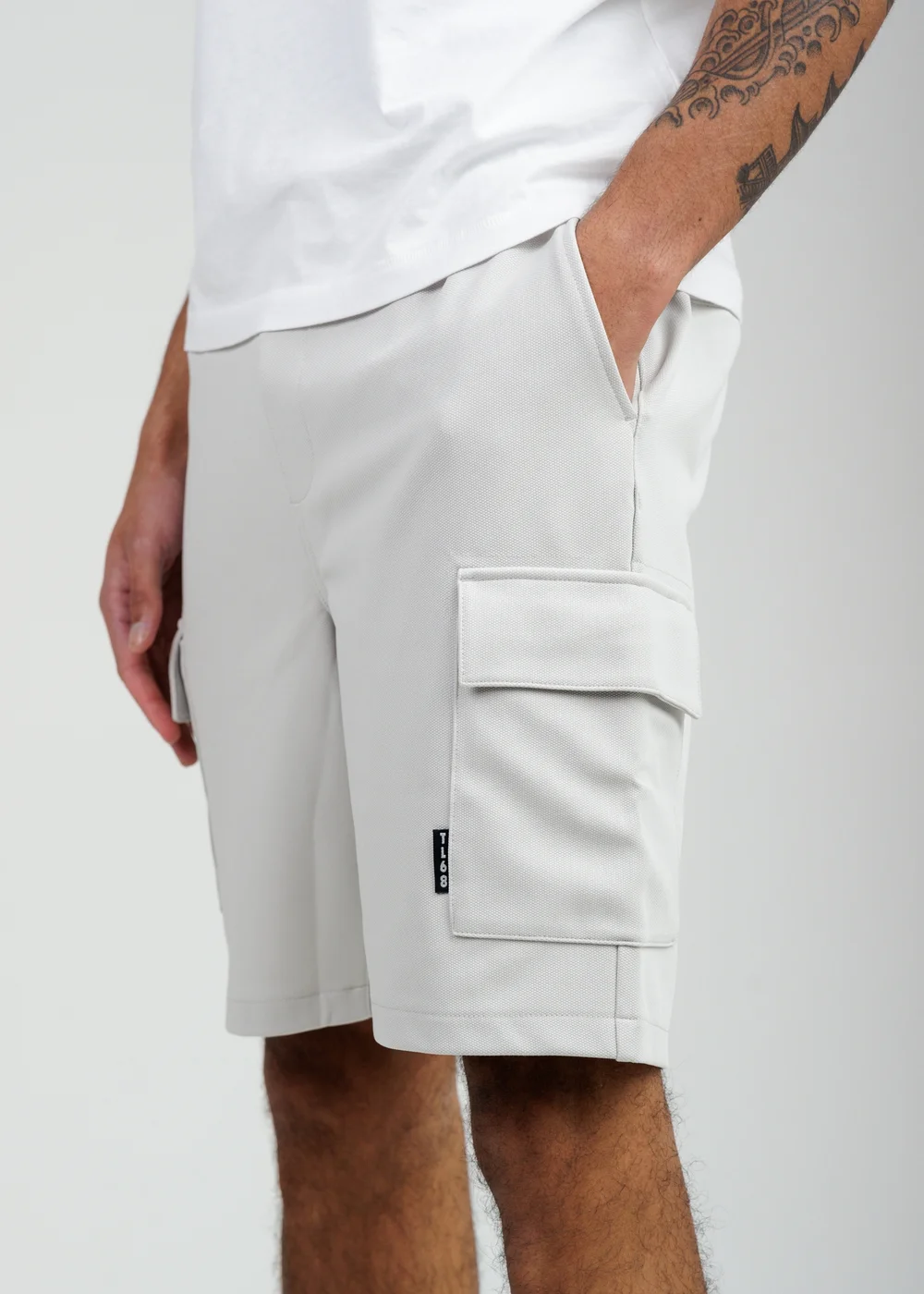 Tokyo Laundry Grey Cargo-Style Shorts - M Image 4