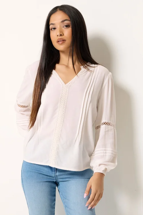 M&Co Petite Ivory White Crochet Trim Pintuck Blouse - 16 Image 1