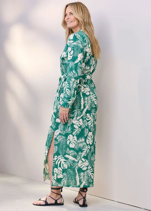 Cotton Traders Emerald Printed Maxi Shirt Dress - 20 Image 3