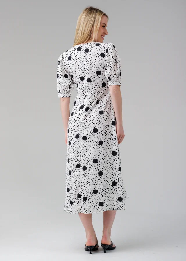 Influence White Polka Dot V-Neck Short Puff Sleeve Midi Dress