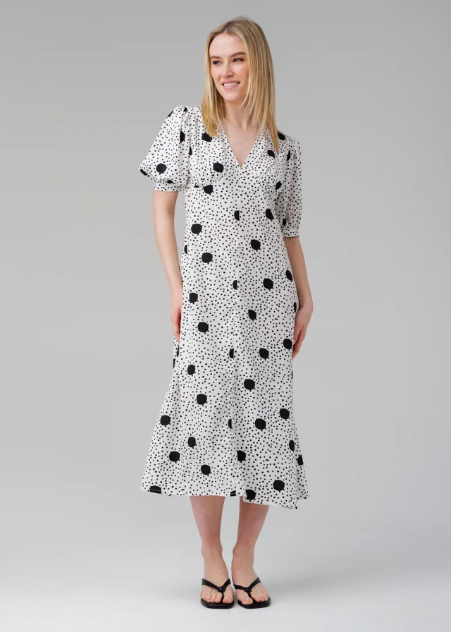 Influence White Polka Dot V-Neck Short Puff Sleeve Midi Dress