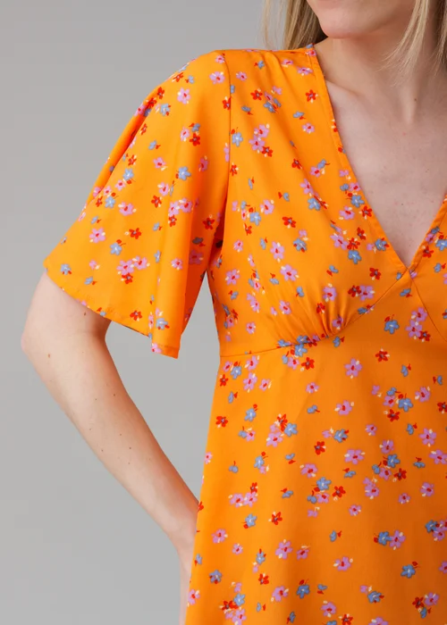 Influence Orange Ditsy Floral Print V-Neck Short Flutter Sleeve Mini Dress - 14 Image 3