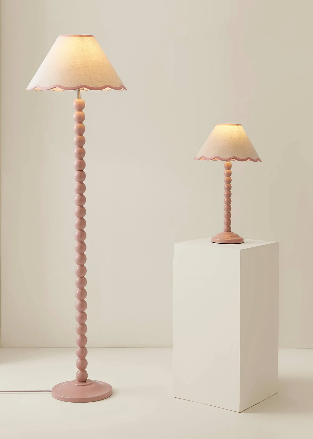ValueLights Bobble Pink Floor Lamp with Pink Trim Scallop Shade - One Size Image 3