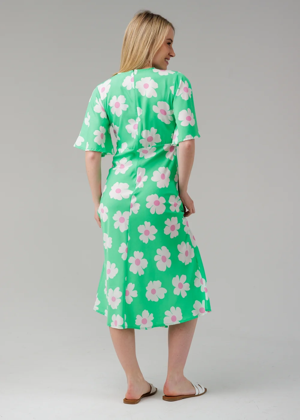 Influence Green Floral Short Sleeve Midaxi Dress - 12 Image 2