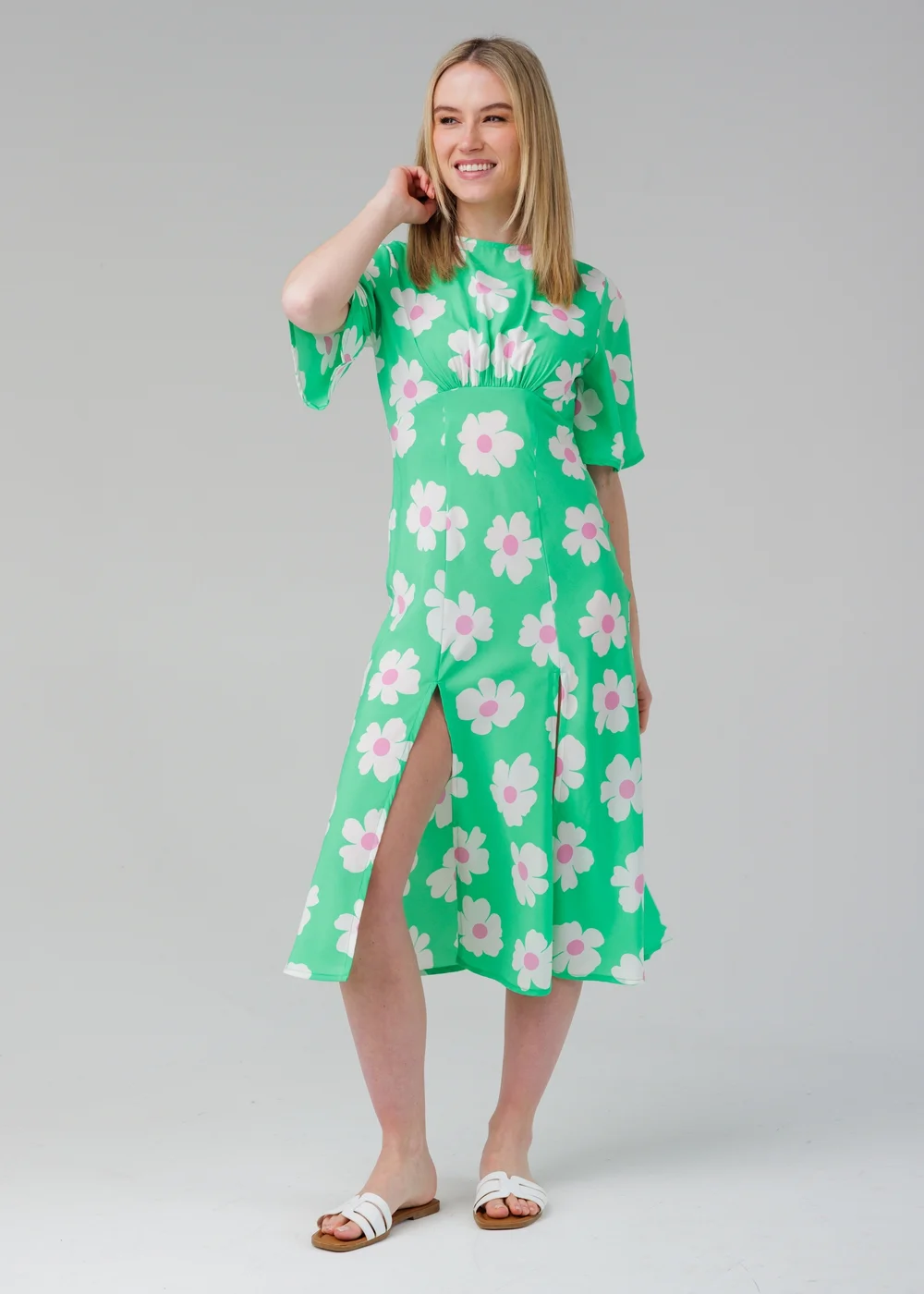 Influence Green Floral Short Sleeve Midaxi Dress - 12 Image 1
