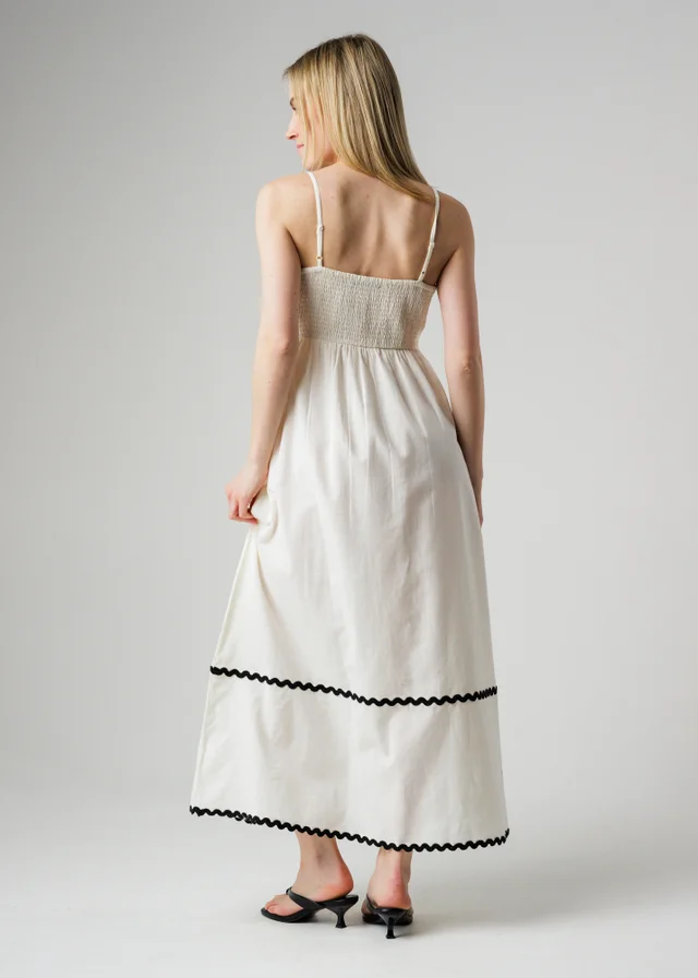 Wednesday’s Girl Cream Sleeveless Zig Zag Tiered Effect Maxi Dress