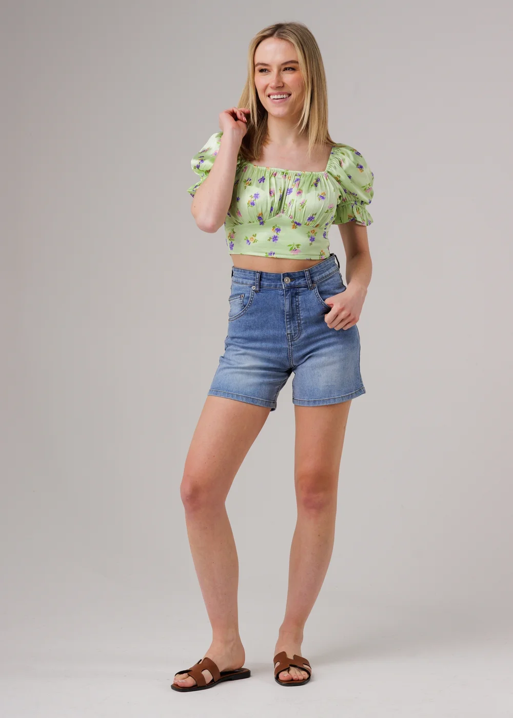 Influence Green Short Sleeve Shirred Square Neck Cropped Top - 14 Image 4