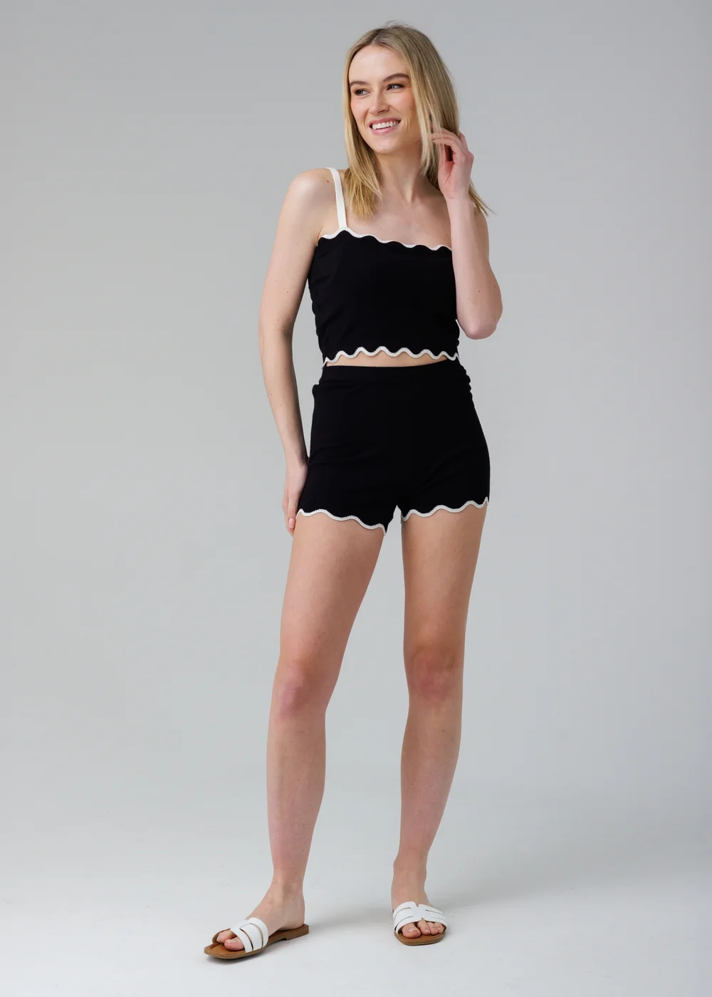 Influence Black Sleeveless Square Neck Knit Cropped Top - 14 Image 4